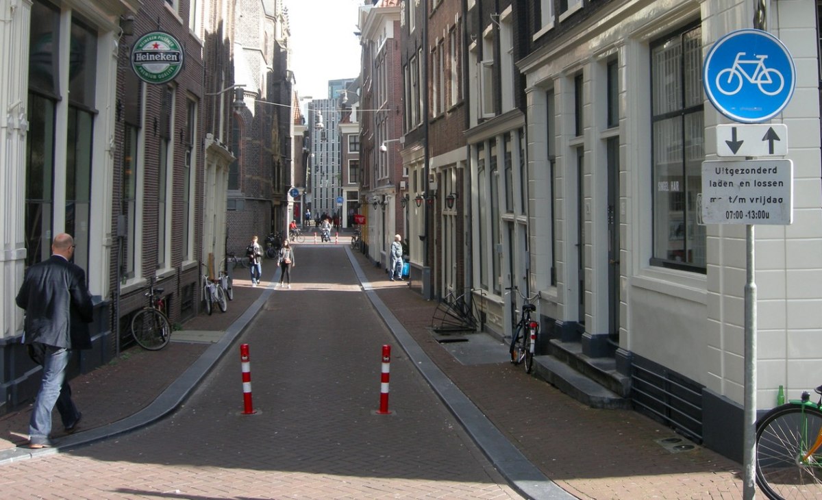 cycling and walking only street amsterdam with deliveries allowed during set times